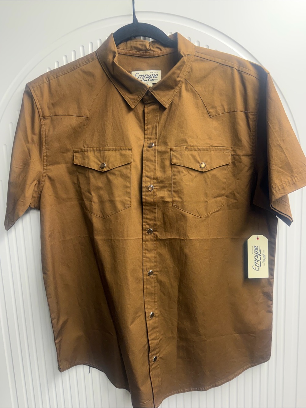 Empyre Men's Short-Sleeve Brown snap Button-Up Shirt. NWT!